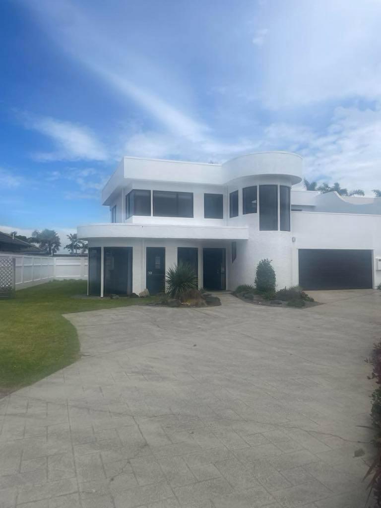 Papamoa Beach House